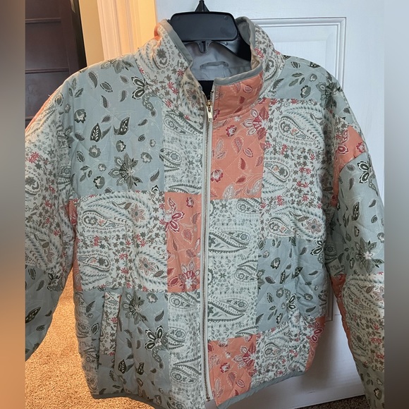 7 For All Mankind | Pastel Print Quilted Jacket NWT - Picture 6 of 8